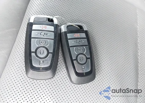 2022 Ford F-250 Limited z USA, uszkodzony, nr VIN 1FT7W2BT7NED28249